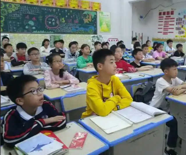 激发学生学习爱好让教育内容具体有形可感可知讲堂更有温度